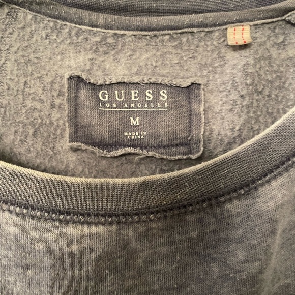 Guess distressed crewneck sweater - Picture 2 of 3